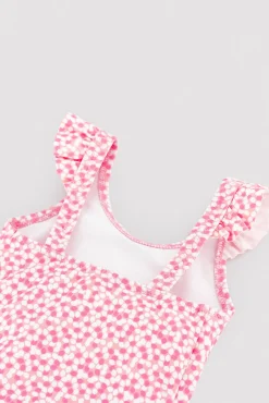 Bañador bebé niña detalles volantes estampado flores rosa