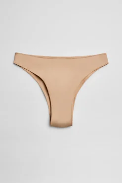 Braga brasileña algodón nude