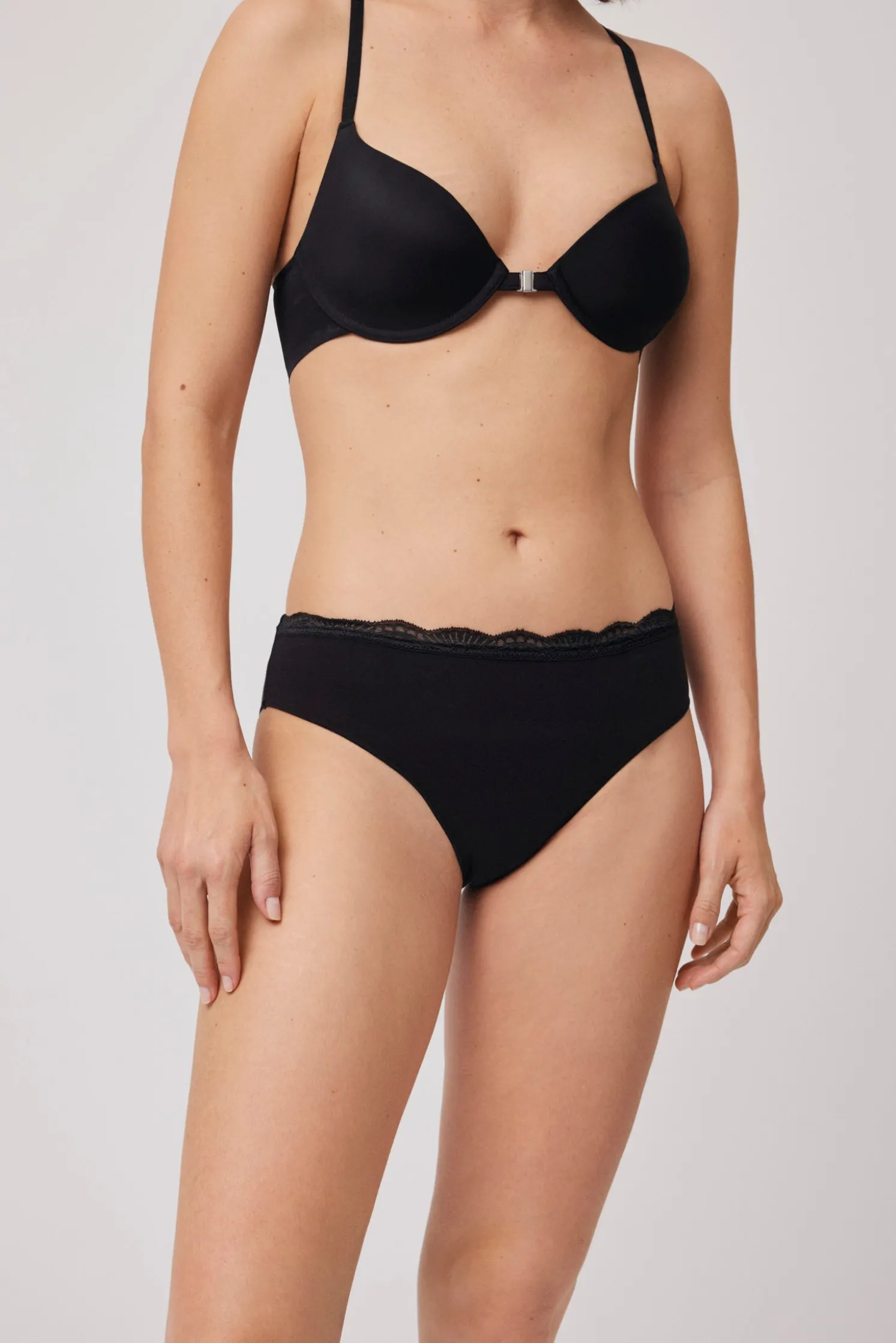Braga midi detalle algodón negro