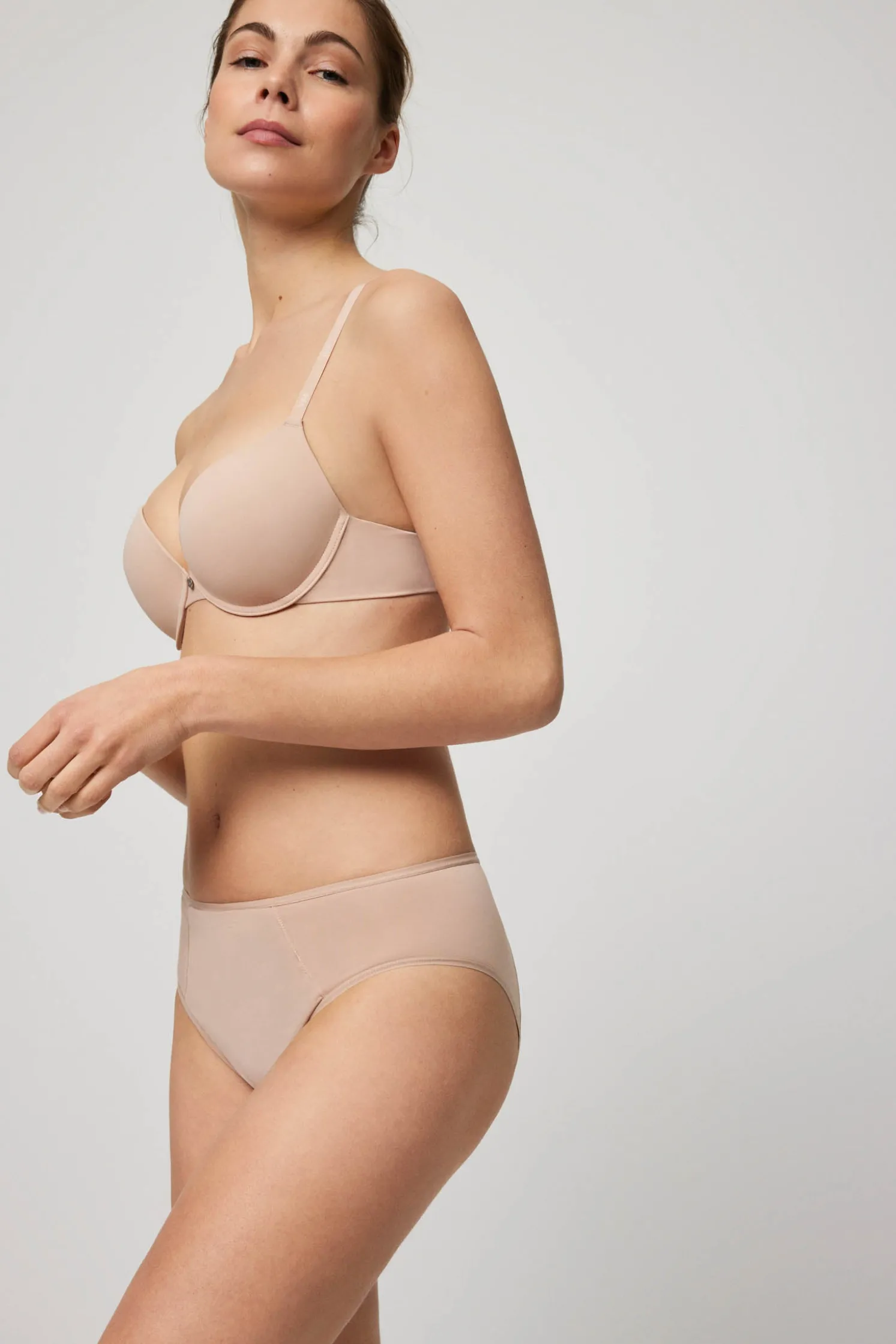 Braga midi menstrual nude