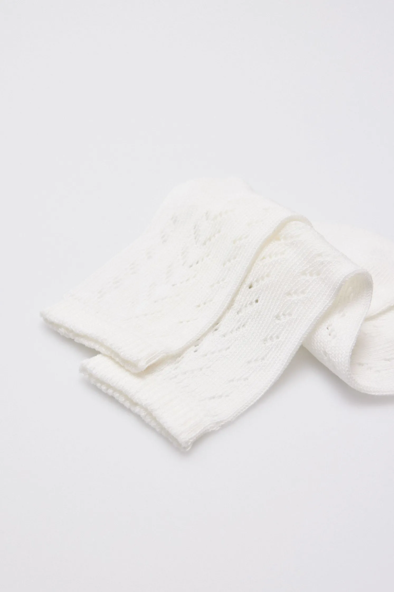 Calcetines calados infantil blanco