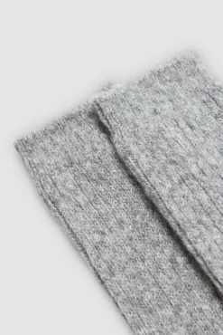 Calcetines extra largos canalé gris