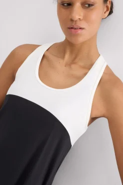 Camiseta deportiva tirantes nadadora blanca y negra