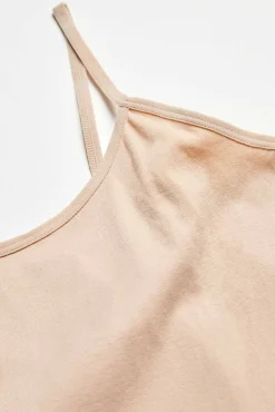 Camiseta interior tirante fino nude