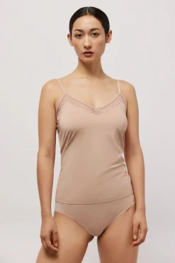 Camiseta tirantes nude