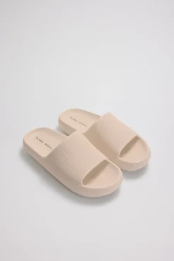 Chanclas de playa antideslizantes ligeras extra comfort marfil