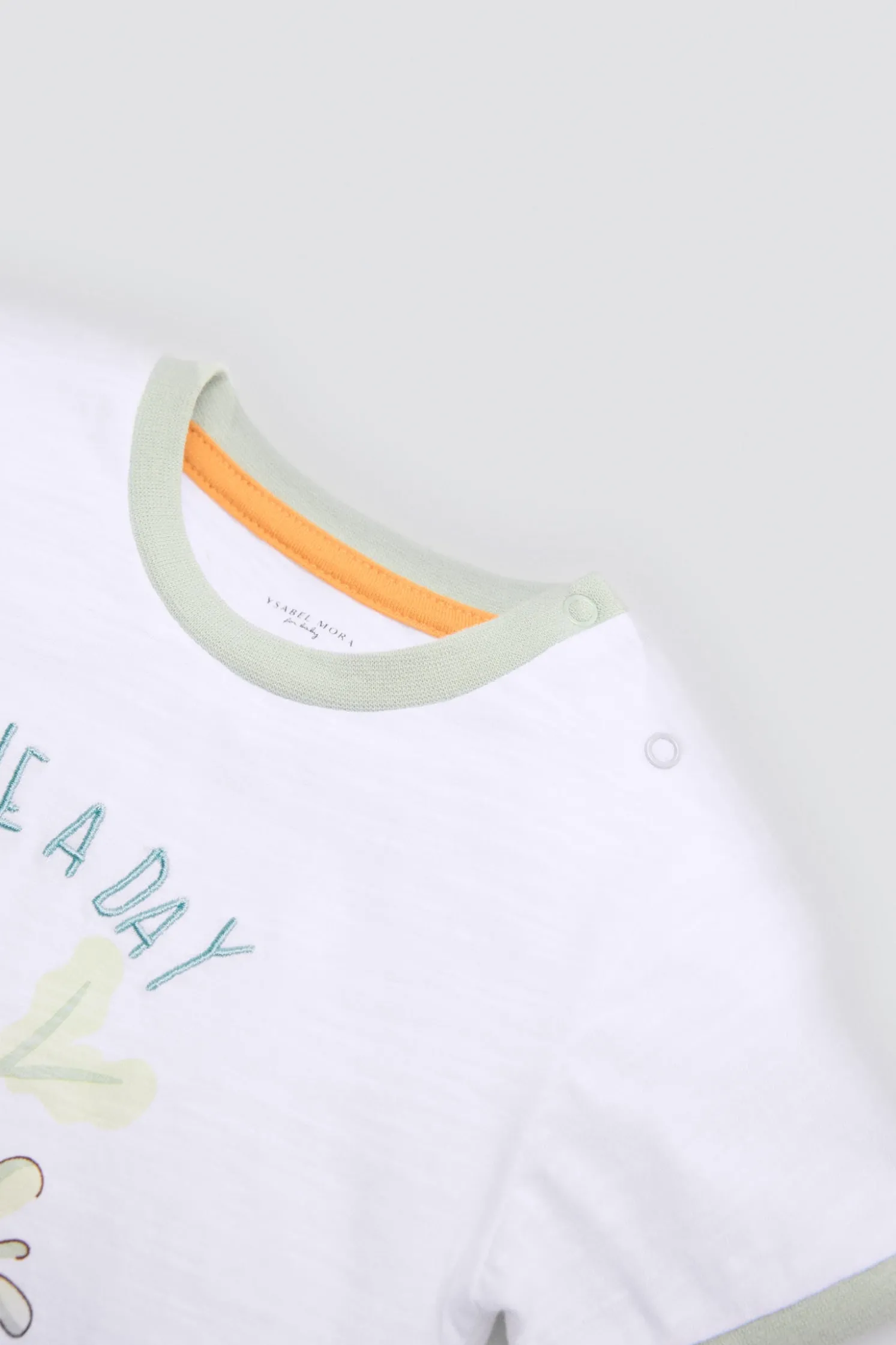 Conjunto bebé verano camiseta y pantalón corto