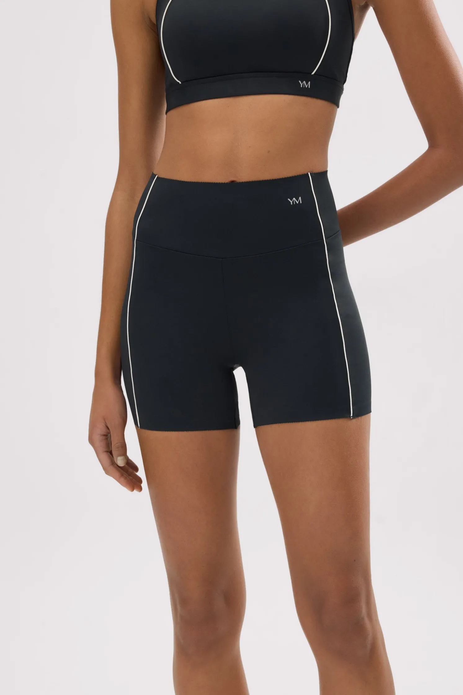 Leggings deportivos Compressive cortos efecto push-up negro