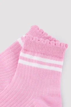 Pack 3 calcetines cortos infantiles detalle puño rizado y rayas contrastadas