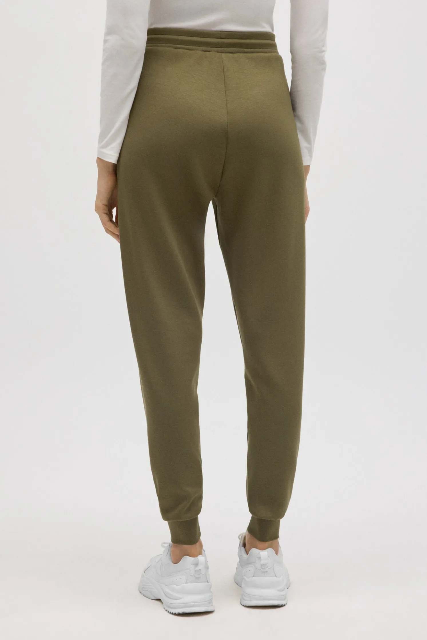 Pantalón jogger fluido verde