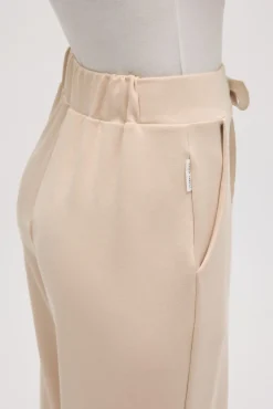 Pantalón recto fluido marfil