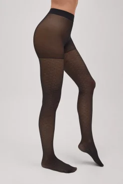 Panty de micro red con topos