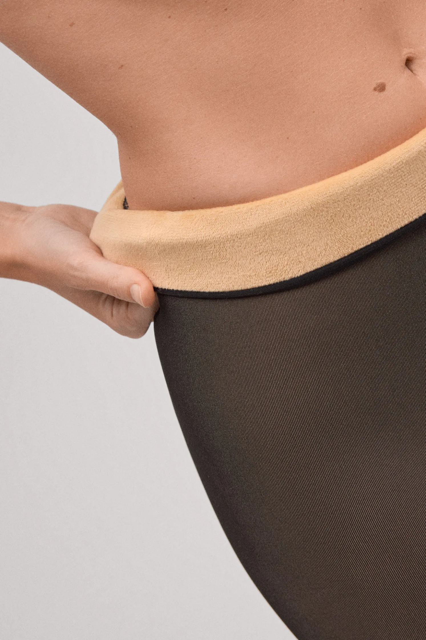 Panty térmico efecto velado estampado geométrico 160 denier