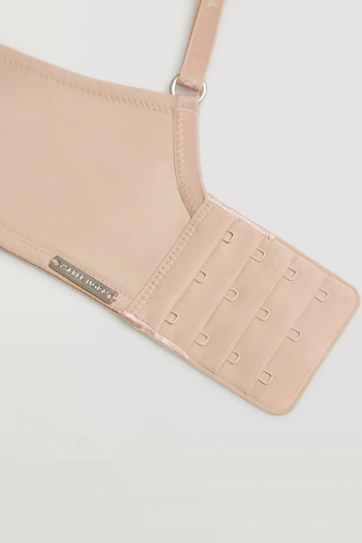 Sujetador sin aro con push-up ligero nude