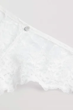 Tanga encaje marfil